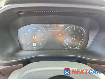 Zdjęcie 9 z 13 samochodu: 2019 VOLVO XC40 T5 MOMENTUM VIN:YV4162UK9K2148520 - miniatura