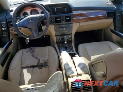 Zdjęcie 8 z 12 samochodu: 2010 MERCEDES-BENZ GLK 350 VIN:WDCGG5GBXAF421067 - miniatura