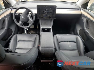 Zdjęcie 8 z 12 samochodu: 2023 TESLA MODEL Y VIN:LRWYGDEE1PC162543 - miniatura