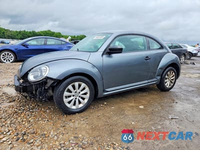 2017 VOLKSWAGEN BEETLE 1.8T 3VWF17AT5HM624603 - główne zdjęcie licytacji z USA - miniatura