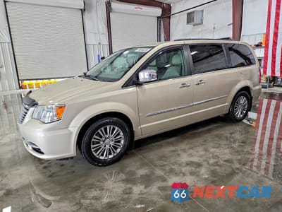 2014 CHRYSLER TOWN & COUNTRY TOURING L 2C4RC1CG6ER236548 - główne zdjęcie licytacji z USA - miniatura