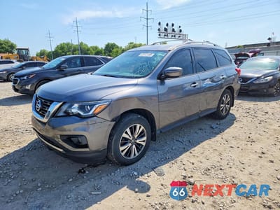 2017 NISSAN PATHFINDER SV 5N1DR2MM8HC661040 - główne zdjęcie licytacji z USA - miniatura