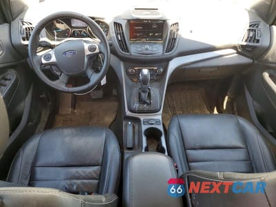 Zdjęcie 8 z 13 samochodu: 2015 FORD ESCAPE SE VIN:1FMCU9G95FUB08220 - miniatura