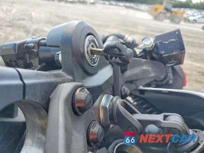 Zdjęcie 8 z 9 samochodu: 2024 SUZUKI GSX800 F VIN:JS1EM13B7R7100592 - miniatura