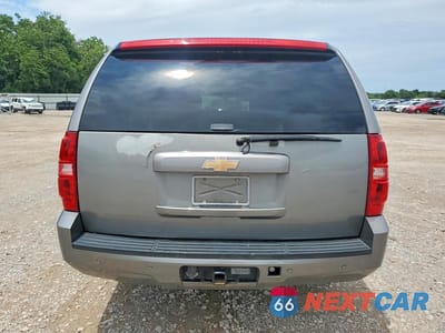 Zdjęcie 6 z 13 samochodu: 2007 CHEVROLET SUBURBAN C1500 VIN:1GNFC16037J216712 - miniatura