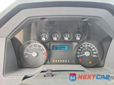 Zdjęcie 9 z 12 samochodu: 2015 FORD F250 SUPER DUTY VIN:1FTBF2A60FEA76433 - miniatura