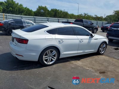 Trzecie zdjęcie samochodu z tyłu: 2019 AUDI A5 PREMIUM PLUS VIN:WAUBNCF5XKA006719 - miniatura