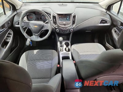 Zdjęcie 8 z 13 samochodu: 2018 CHEVROLET CRUZE LT VIN:1G1BE5SM5J7240167 - miniatura