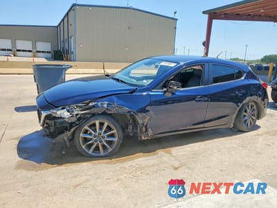 2018 MAZDA 3 TOURING 3MZBN1L34JM272777 - główne zdjęcie licytacji z USA - miniatura