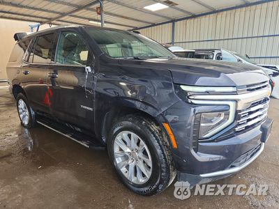 Czwarte zdjęcie samochodu z boku: 2025 CHEVROLET TAHOE C1500 PREMIER VIN:1GNS5SRDXSR338328 - miniatura