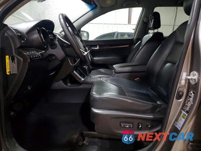 Zdjęcie 7 z 14 samochodu: 2011 KIA SORENTO EX VIN:5XYKUDA28BG059038 - miniatura