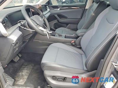 Zdjęcie 7 z 13 samochodu: 2026 VOLKSWAGEN TIGUAN SE VIN:3VVFR7RM2TM019229 - miniatura