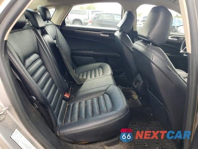 Zdjęcie 10 z 12 samochodu: 2020 FORD FUSION SEL VIN:3FA6P0CD3LR177267 - miniatura