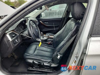 Zdjęcie 7 z 12 samochodu: 2016 BMW 320 XI VIN:WBA8A3C58GK690214 - miniatura