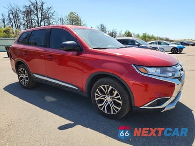 Czwarte zdjęcie samochodu z boku: 2018 MITSUBISHI OUTLANDER ES VIN:JA4AD2A33JZ010896 - miniatura