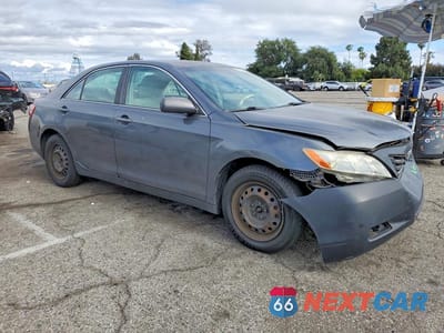 Czwarte zdjęcie samochodu z boku: 2007 TOYOTA CAMRY LE V6 VIN:4T1BK46K37U556109 - miniatura