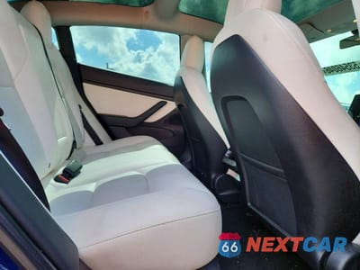Zdjęcie 10 z 12 samochodu: 2019 TESLA MODEL 3 VIN:5YJ3E1EB6KF393585 - miniatura