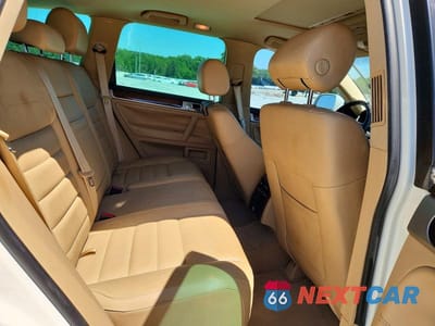 Zdjęcie 10 z 12 samochodu: 2009 VOLKSWAGEN TOUAREG 2 V6 TDI VIN:WVGFM77L59D035108 - miniatura
