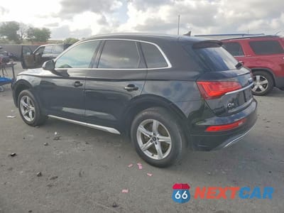 Drugie zdjęcie samochodu z przodu: 2021 AUDI Q5 PREMIUM VIN:WA1AAAFY4M2055480 - miniatura