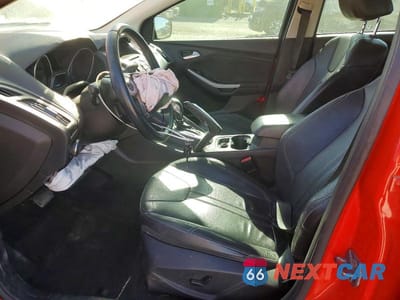 Zdjęcie 7 z 12 samochodu: 2013 FORD FOCUS SE VIN:1FADP3F27DL178487 - miniatura