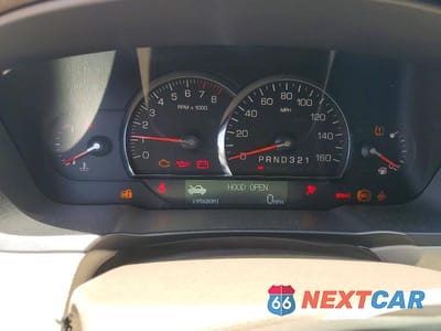 Zdjęcie 9 z 12 samochodu: 2006 CADILLAC DTS VIN:1G6KD57906U159023 - miniatura