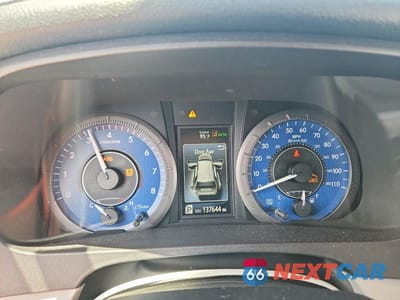 Zdjęcie 9 z 13 samochodu: 2020 TOYOTA SIENNA XLE 7-PASSENGER VIN:5TDDZ3DC5LS235721 - miniatura