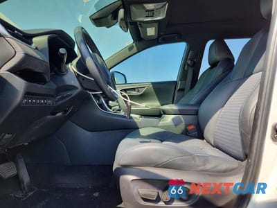 Zdjęcie 7 z 13 samochodu: 2024 TOYOTA RAV4 XSE VIN:JTME6RFV6RD549994 - miniatura