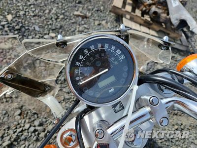Zdjęcie 7 z 9 samochodu: 2010 HONDA VT750 S VIN:JH2RC5816AK000915 - miniatura