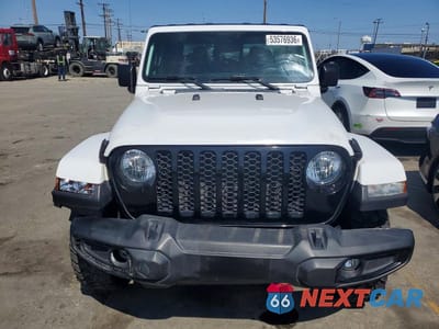 Piąte zdjęcie samochodu w środku: 2021 JEEP GLADIATOR SPORT VIN:1C6HJTAG0ML564515 - miniatura