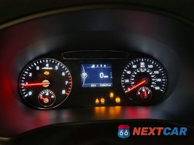 Zdjęcie 9 z 13 samochodu: 2017 KIA SORENTO LX VIN:5XYPG4A33HG273935 - miniatura