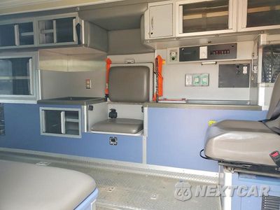 Zdjęcie 11 z 13 samochodu: 2018 FORD ECONOLINE E350 SUPER DUTY CUTAWAY VAN VIN:1FDWE3FS6JDC19461 - miniatura