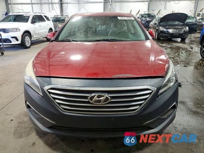 Piąte zdjęcie samochodu w środku: 2016 HYUNDAI SONATA SE VIN:5NPE24AF0GH317946 - miniatura