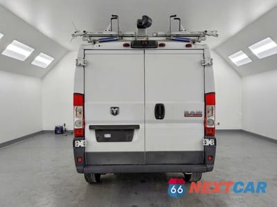 Zdjęcie 6 z 13 samochodu: 2017 RAM PROMASTER 1500 1500 STANDARD VIN:3C6TRVNG6HE543627 - miniatura