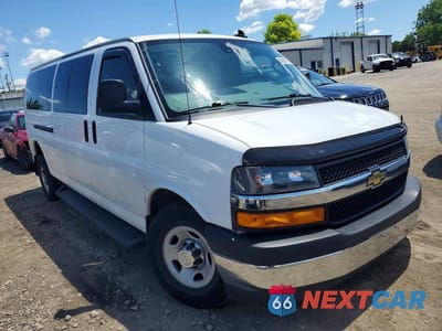 Czwarte zdjęcie samochodu z boku: 2019 CHEVROLET EXPRESS G3500 LT VIN:1GAZGPFP6K1160602 - miniatura