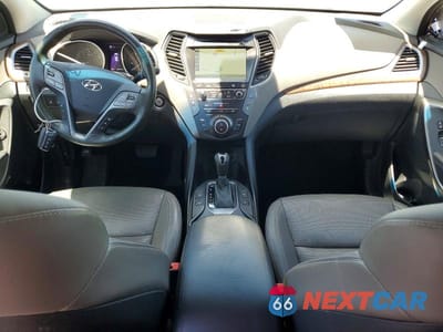 Zdjęcie 8 z 13 samochodu: 2017 HYUNDAI SANTA FE SE ULTIMATE VIN:KM8SR4HF3HU191203 - miniatura