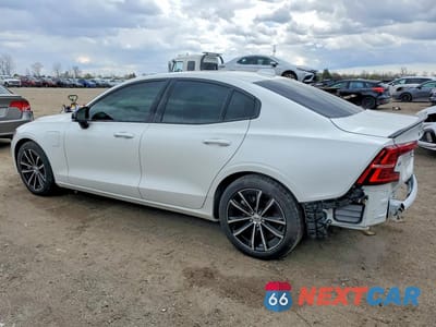 Drugie zdjęcie samochodu z przodu: 2024 VOLVO S60 RECHARGE CORE 4DR AWD VIN:7JRH60FK5RG317871 - miniatura