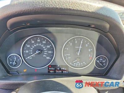 Zdjęcie 9 z 12 samochodu: 2013 BMW 328 I SULEV VIN:WBA3C1G51DNR46853 - miniatura