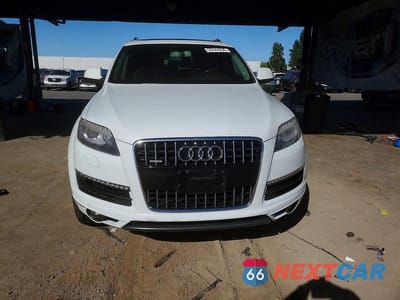 Piąte zdjęcie samochodu w środku: 2013 AUDI Q7 PREMIUM PLUS VIN:WA1LGAFE2DD012032 - miniatura