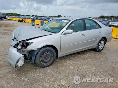 2004 TOYOTA CAMRY LE 4T1BE32K94U804298 - główne zdjęcie licytacji z USA - miniatura