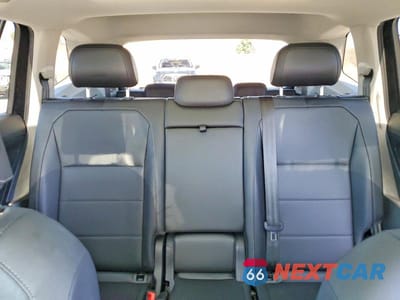 Zdjęcie 10 z 13 samochodu: 2019 VOLKSWAGEN TIGUAN SE VIN:3VV3B7AX5KM061373 - miniatura