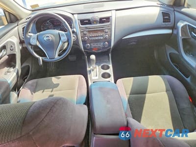 Zdjęcie 8 z 12 samochodu: 2013 NISSAN ALTIMA 2.5 VIN:1N4AL3AP2DC129506 - miniatura