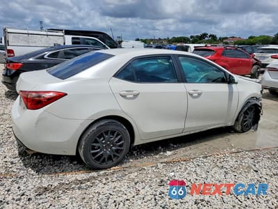 Trzecie zdjęcie samochodu z tyłu: 2018 TOYOTA COROLLA LE VIN:5YFBURHE8JP794965 - miniatura