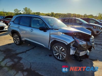 Czwarte zdjęcie samochodu z boku: 2025 SUBARU FORESTER TOURING VIN:JF2SLDTC6SH600220 - miniatura