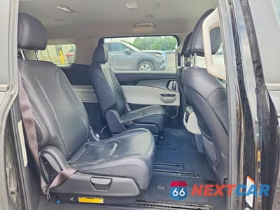 Zdjęcie 11 z 13 samochodu: 2023 KIA CARNIVAL LX VIN:KNDNB4H30P6205511 - miniatura