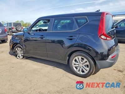 Drugie zdjęcie samochodu z przodu: 2021 KIA SOUL LX VIN:KNDJ23AU3M7145211 - miniatura