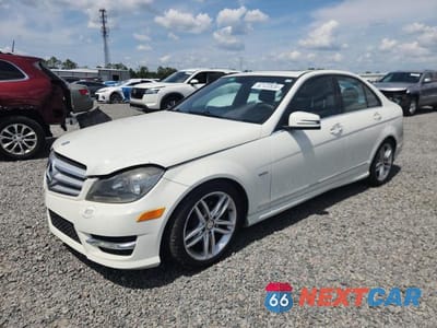 2012 MERCEDES-BENZ C 250 WDDGF4HBXCR203302 - główne zdjęcie licytacji z USA - miniatura