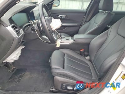 Zdjęcie 7 z 12 samochodu: 2021 BMW 330I VIN:3MW5R1J04M8C01019 - miniatura
