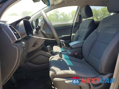 Zdjęcie 7 z 13 samochodu: 2020 HYUNDAI TUCSON SE VIN:KM8J2CA46LU204201 - miniatura