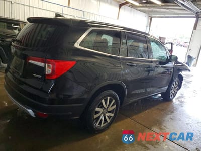Trzecie zdjęcie samochodu z tyłu: 2020 HONDA PILOT EX VIN:5FNYF6H39LB019980 - miniatura