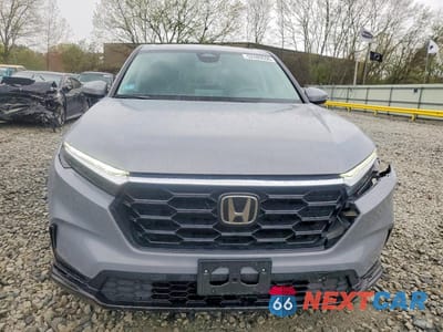 Piąte zdjęcie samochodu w środku: 2025 HONDA CR-V LX VIN:7FARS4H20SE003357 - miniatura